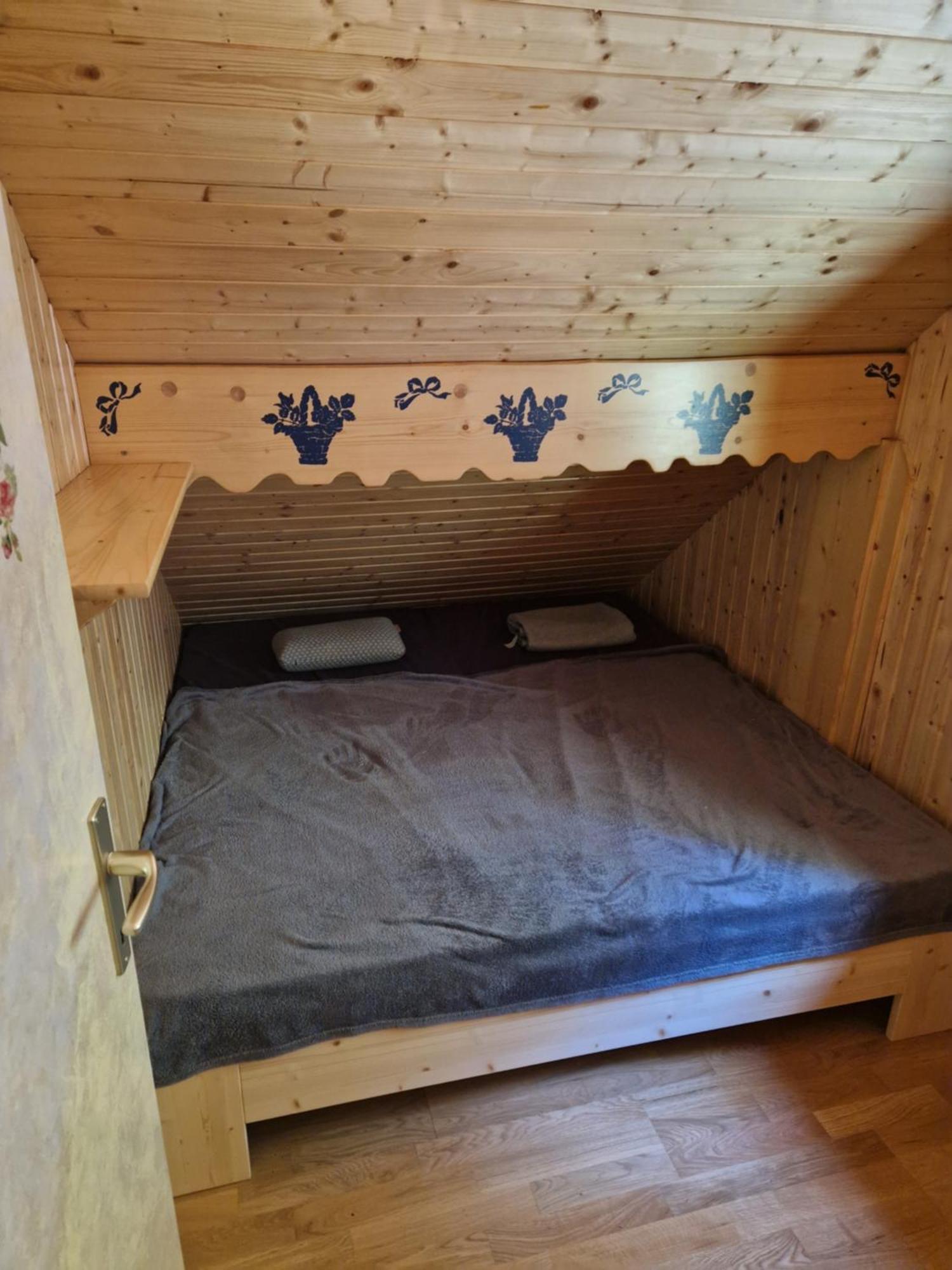 Koca V Gozdu, Forest House Near Bled Exterior foto